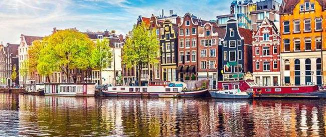 Queste sono le 10 città europee più gettonate e prese d’assalto dai turisti (la prima ti sorprenderà)