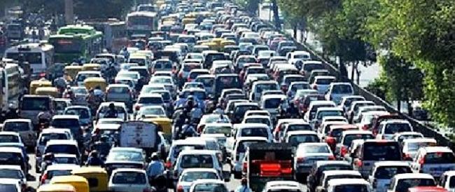 Roma seconda città al mondo per le ore perse nel traffico
