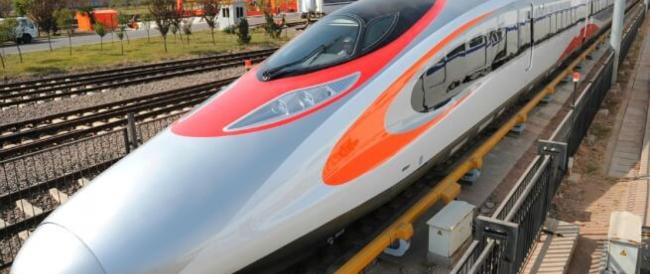 Da Roma a Milano in 30 minuti, in Puglia si progetta il treno del futuro: Hyperloop viaggia a mille chilometri l'ora e senza binari