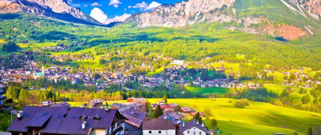 Cortina d’Ampezzo plastic free: da oggi il comune dice addio alla plastica