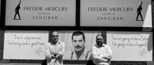 Freddie Mercury, a Zanzibar apre il primo museo. «Centinaia di foto inedite e il certificato di nascita»