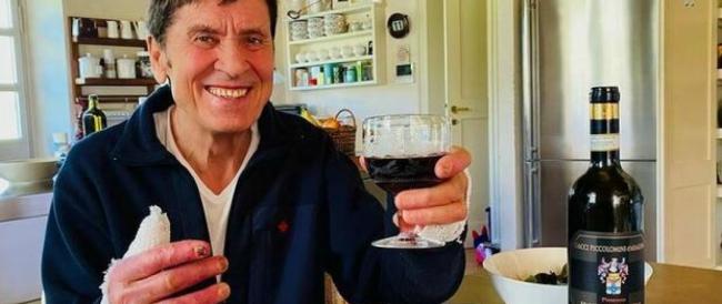 Gianni Morandi torna a casa, dimesso dall’ospedale dopo 24 giorni. 