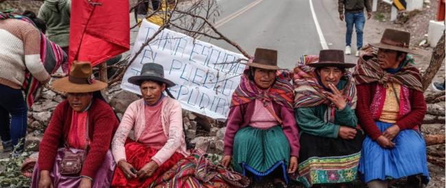 Il Paese delle Donne: il villaggio del Perù abitato solo da donne dove i mariti violenti fecero una brutta fine