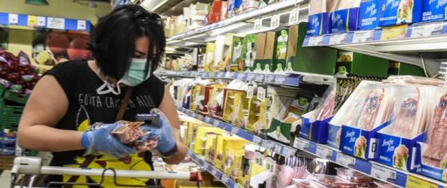 La spesa durante la quarantena: come comportarsi al supermercato e al ritorno a casa?