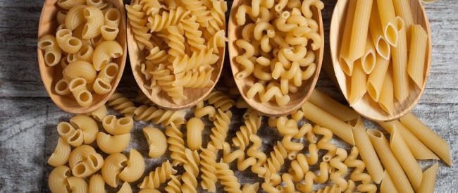 Allarme pasta: entro Natale un singolo pacco potrebbe costare fino al 20% in più, manca il grano