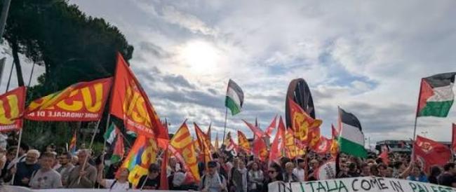 L'Italia in piazza per Gaza, al via lo sciopero generale. Chi si ferma, settore per settore