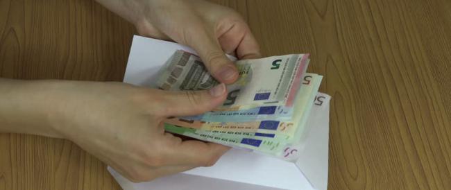 Il Lussemburgo aumenta il salario minimo a 2.200 euro al mese: è il più alto dell’UE 