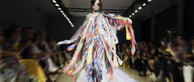 A Londra arriva la prima Fashion Week digitale: in tempi di Covid-19 le sfilate si tengono online